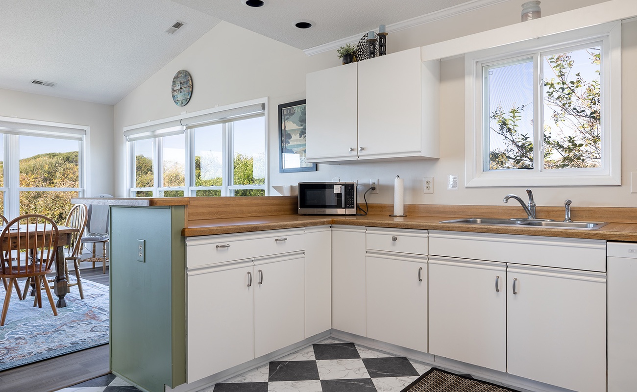 Black Dog Beach House | Photo 1