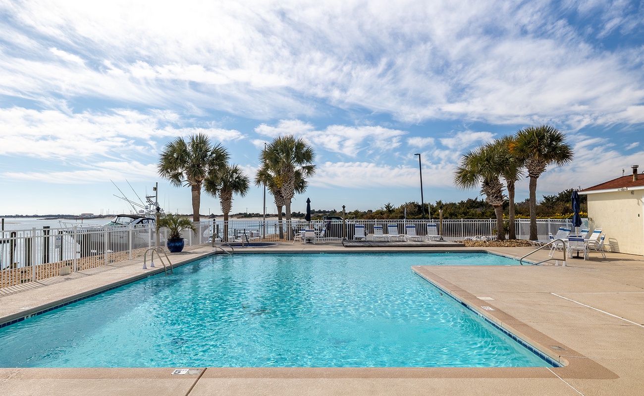 Community Outdoor Pool