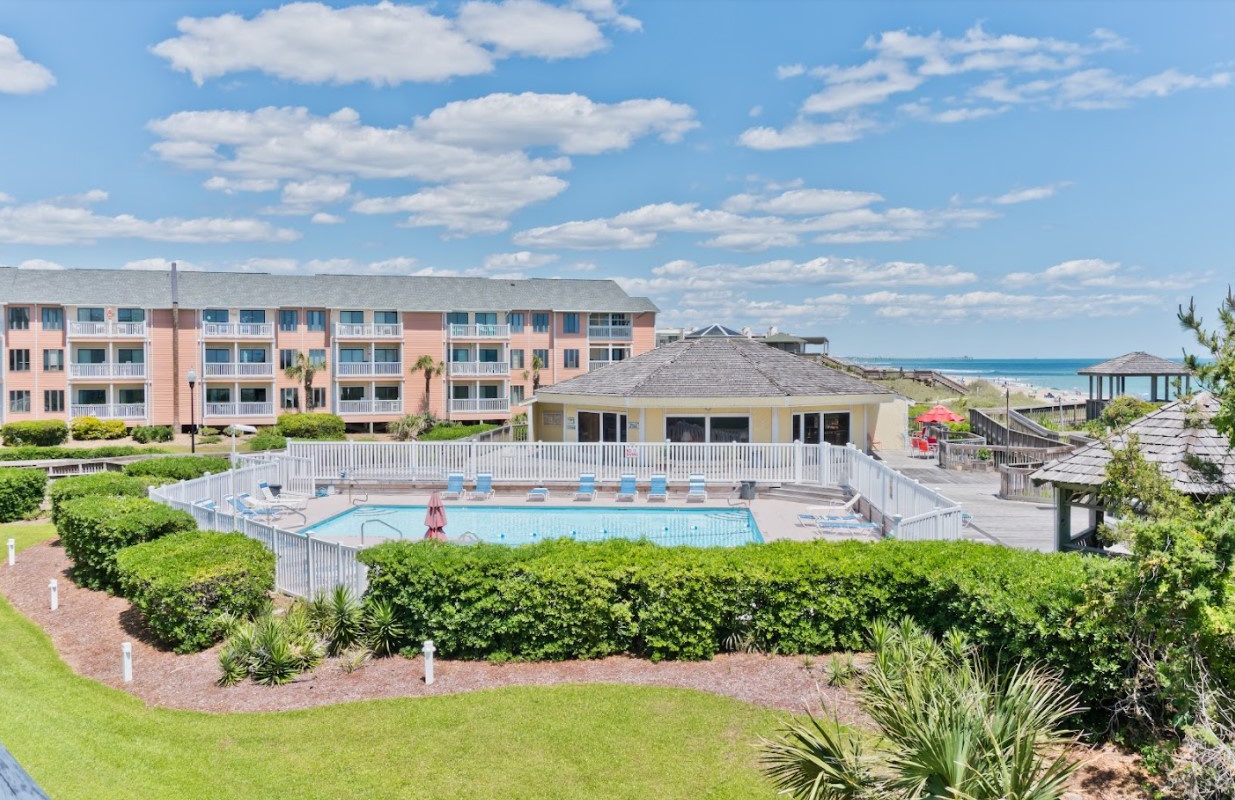 Oceanfront Pool