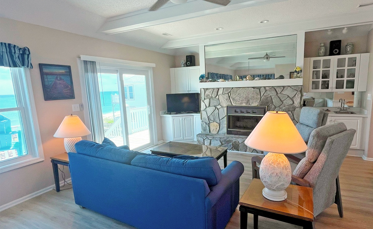 Pier Pointe 2A3 | Photo 2