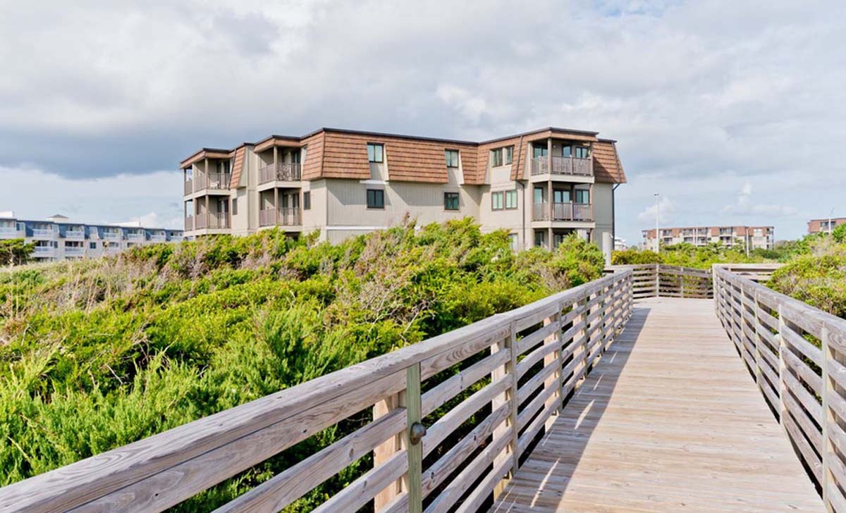 Community Beach Walkway