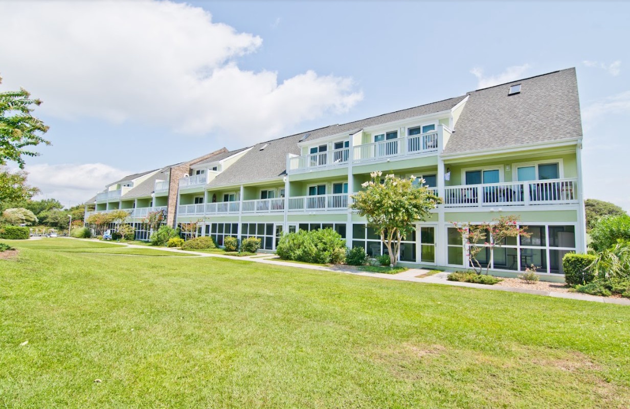 Pebble Beach H Building