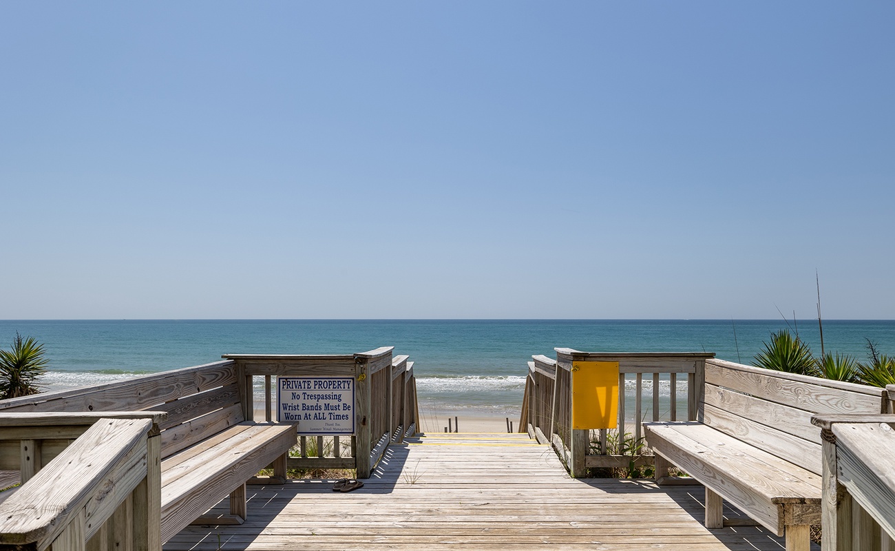 Community Beach Walkway