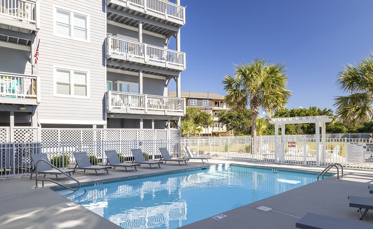 Crystal View 104A | Photo 1