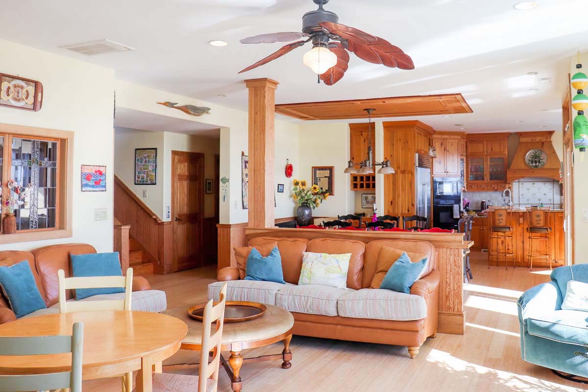 Sea-Forever-Emerald-Isle-NC-Vacation-Rental-Bluewater-01