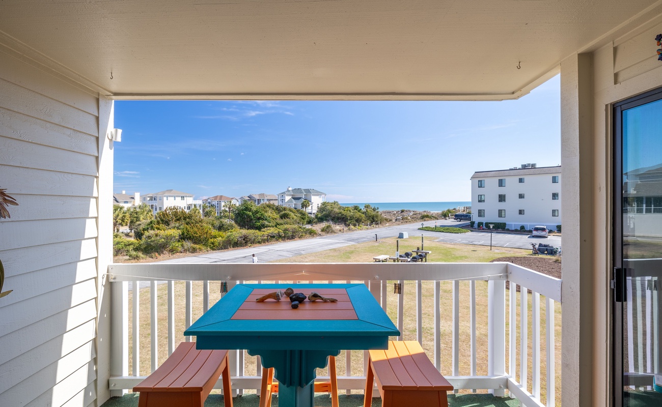 Balcony off Queen Room