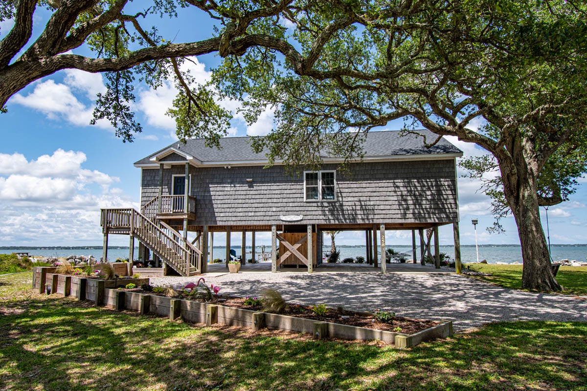 Sunset Views | Photo 1