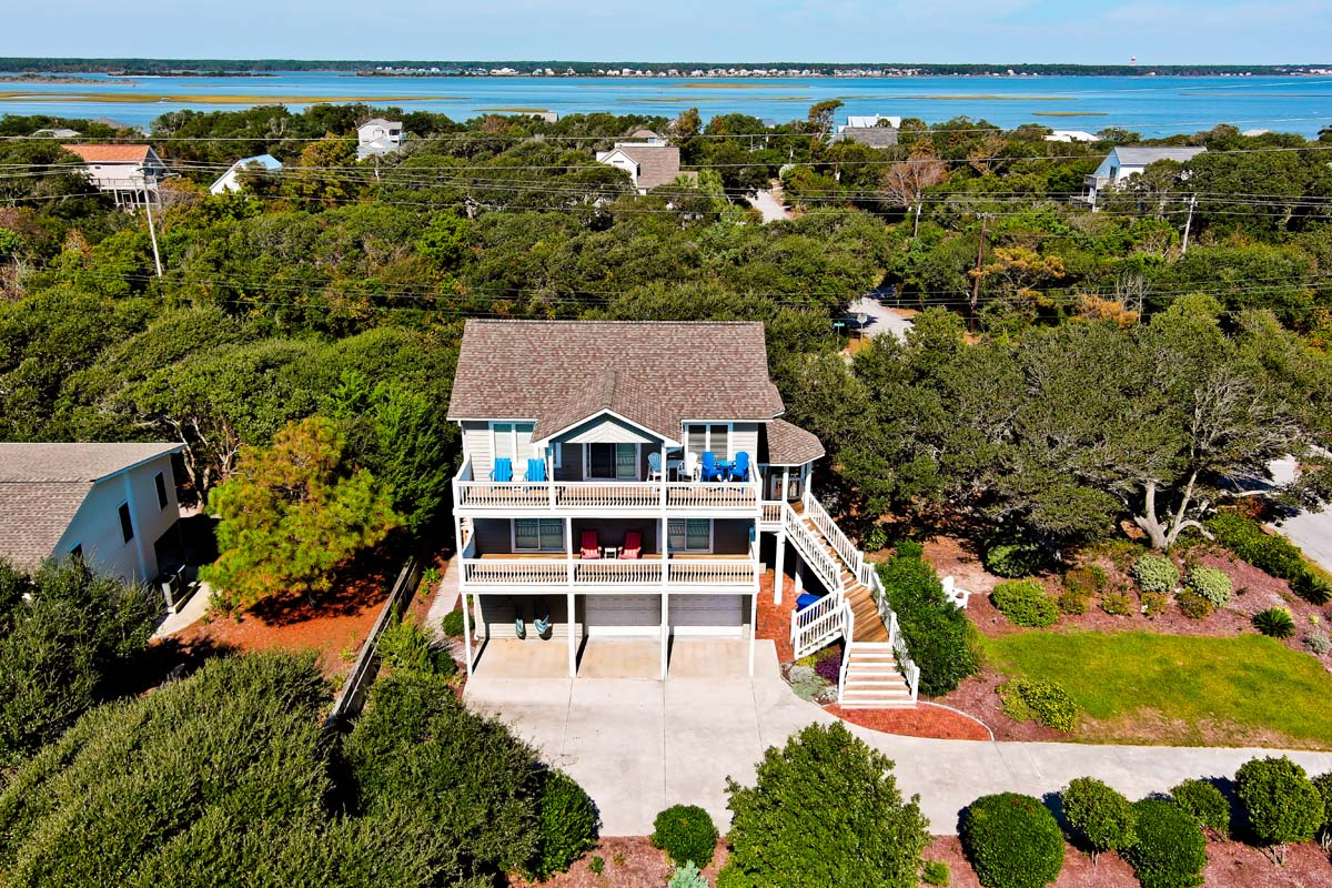 Surf N Dolphin | Photo 1