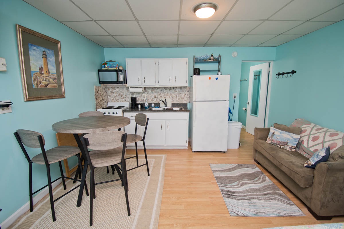 Pelicans Roost 11 | Photo 2