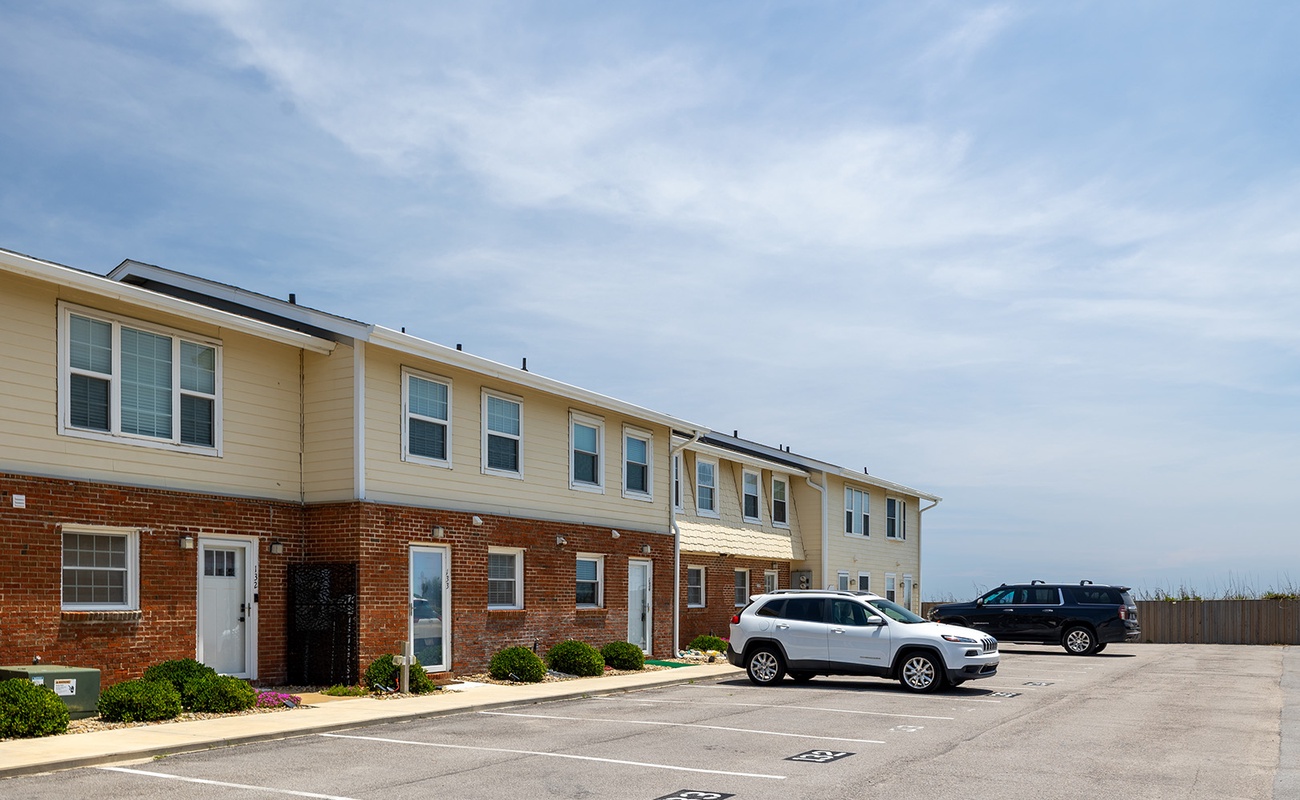 Pine Knoll Townes 132 | Photo 2