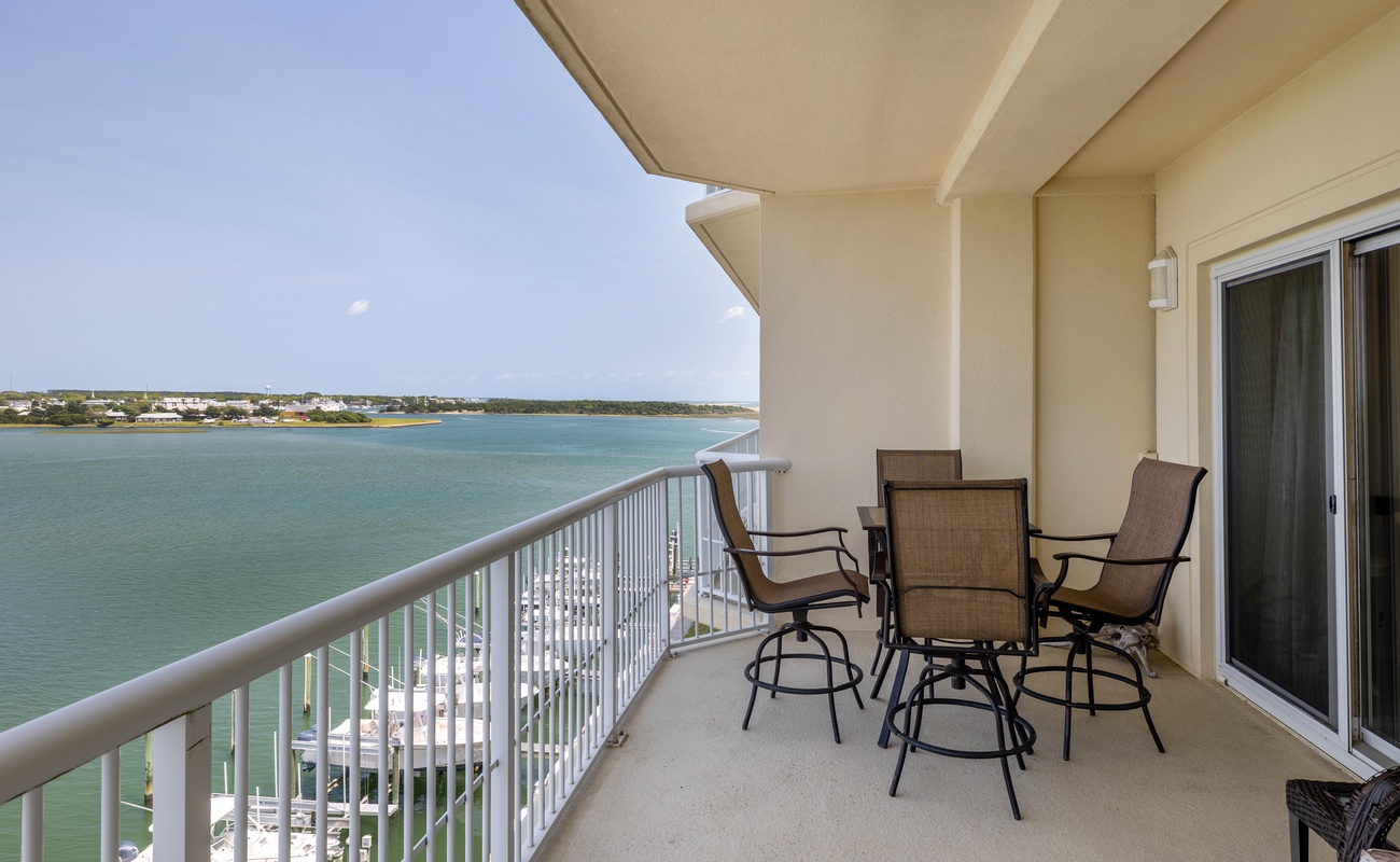 Olde Towne Yacht Club 516 | Photo 1