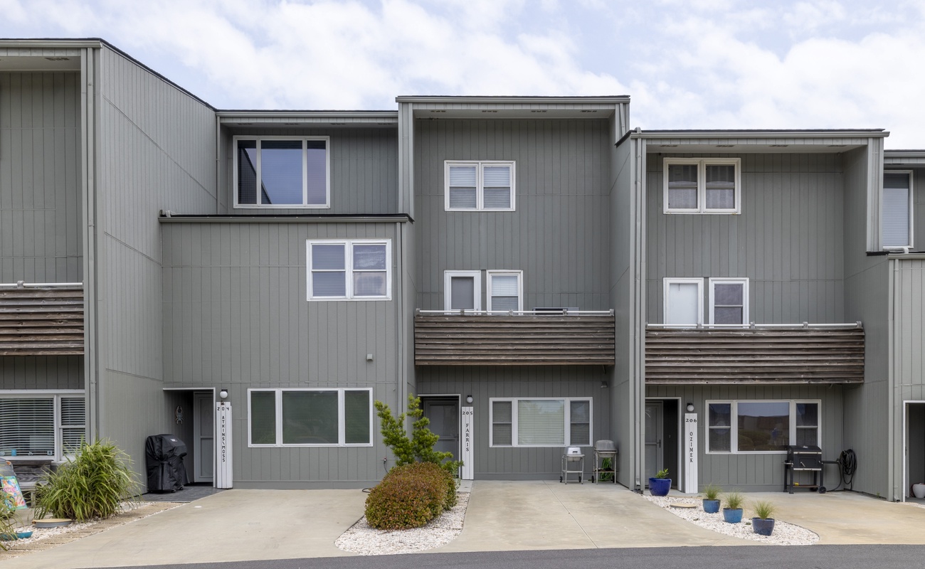 Tar Landing Villas 204 | Photo 2