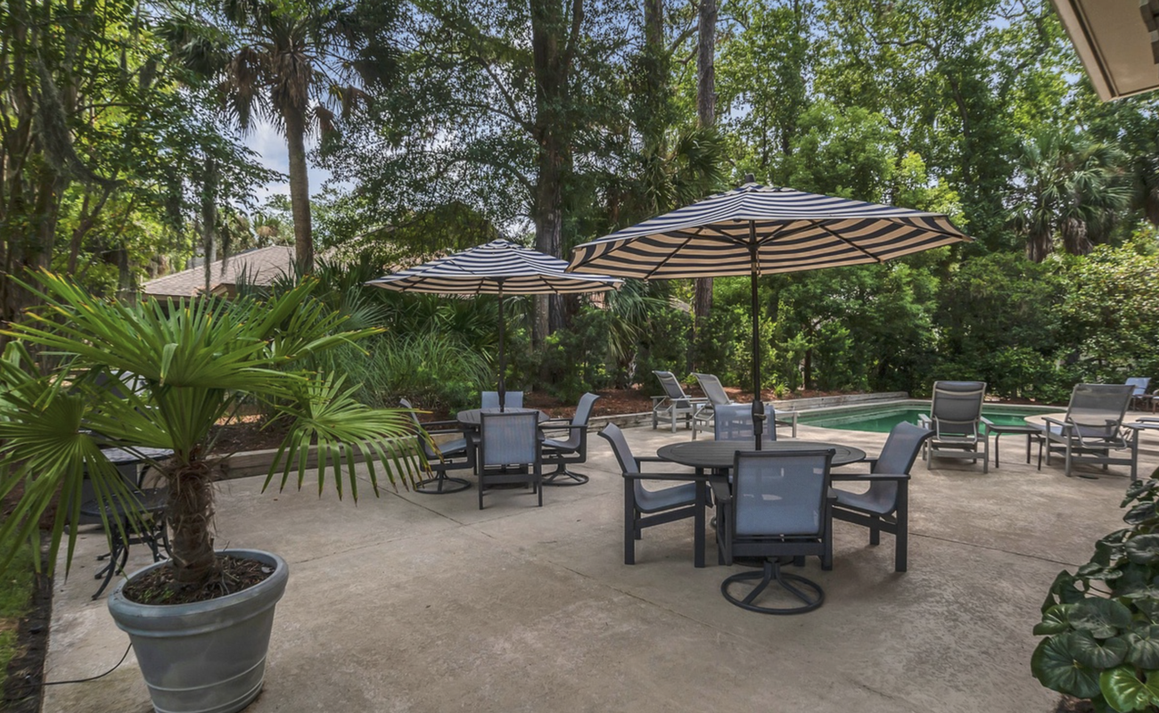 Seating by Private Pool