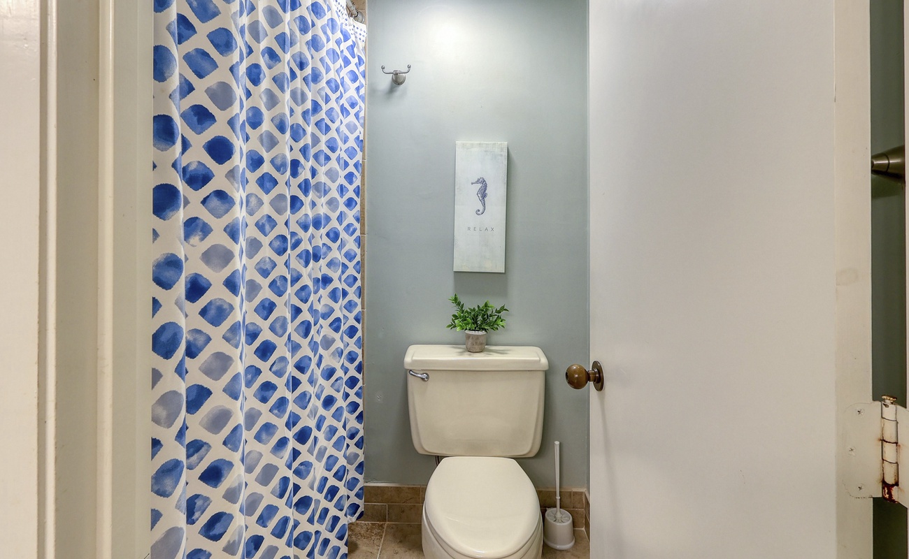 Primary Suite Bathroom