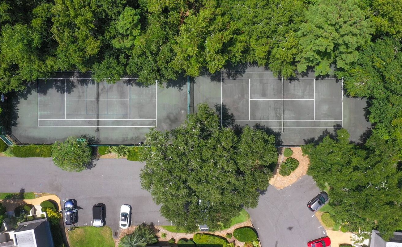 Community Tennis Courts