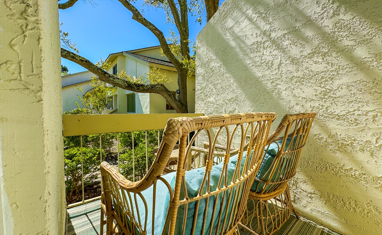 Pocket Balcony off Living Area