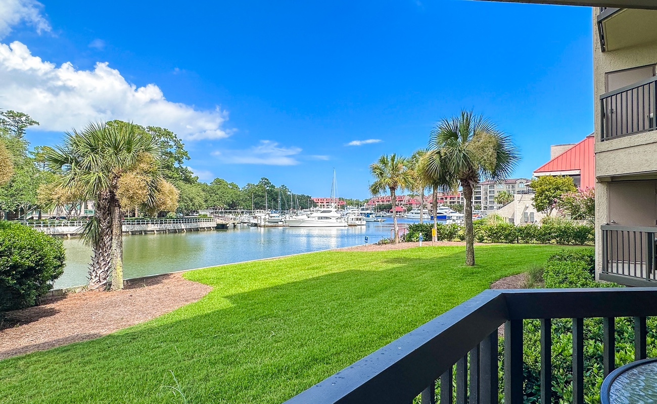 Balcony with Views of Broad Creek