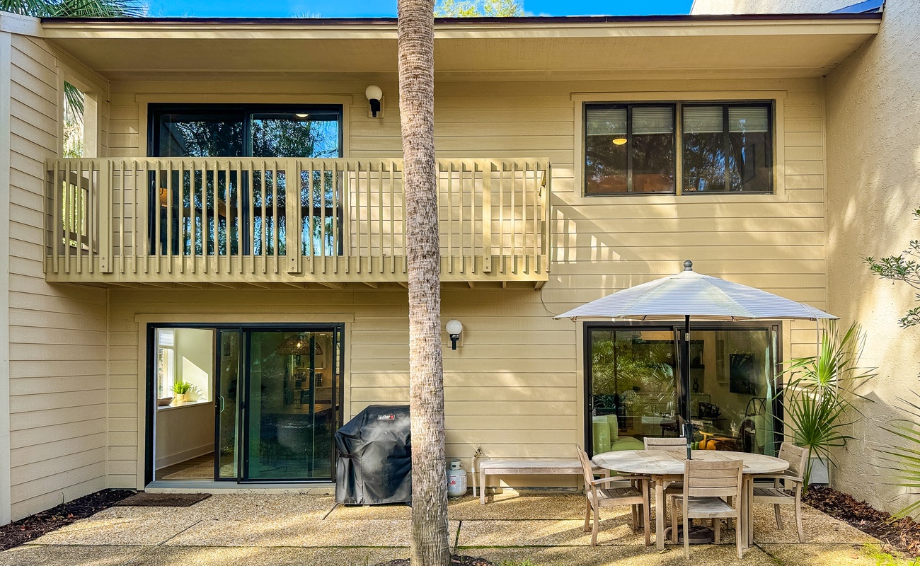 Outdoor Living Space with Grill