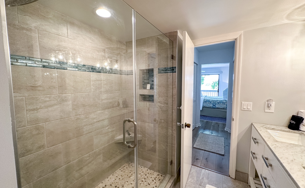 2nd Floor Primary Suite Bathroom