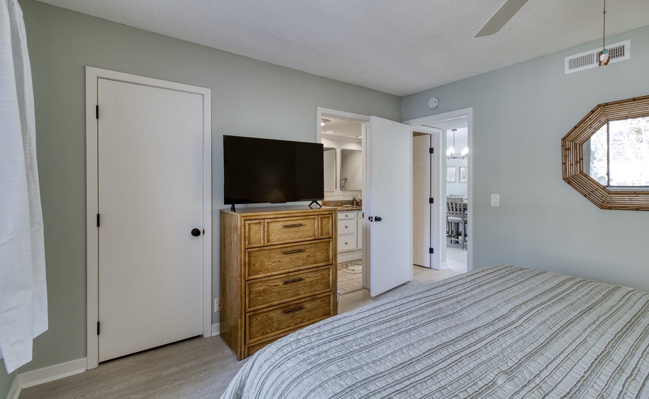 Primary Bedroom with King Bed