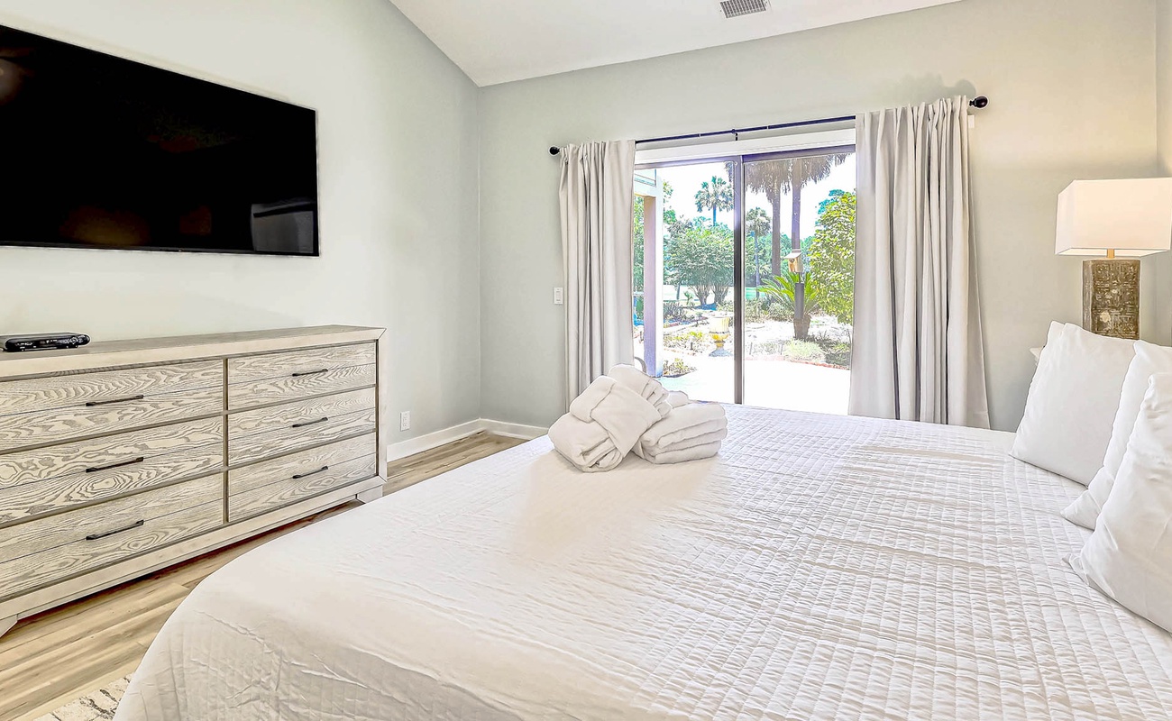 Downstairs Primary Suite