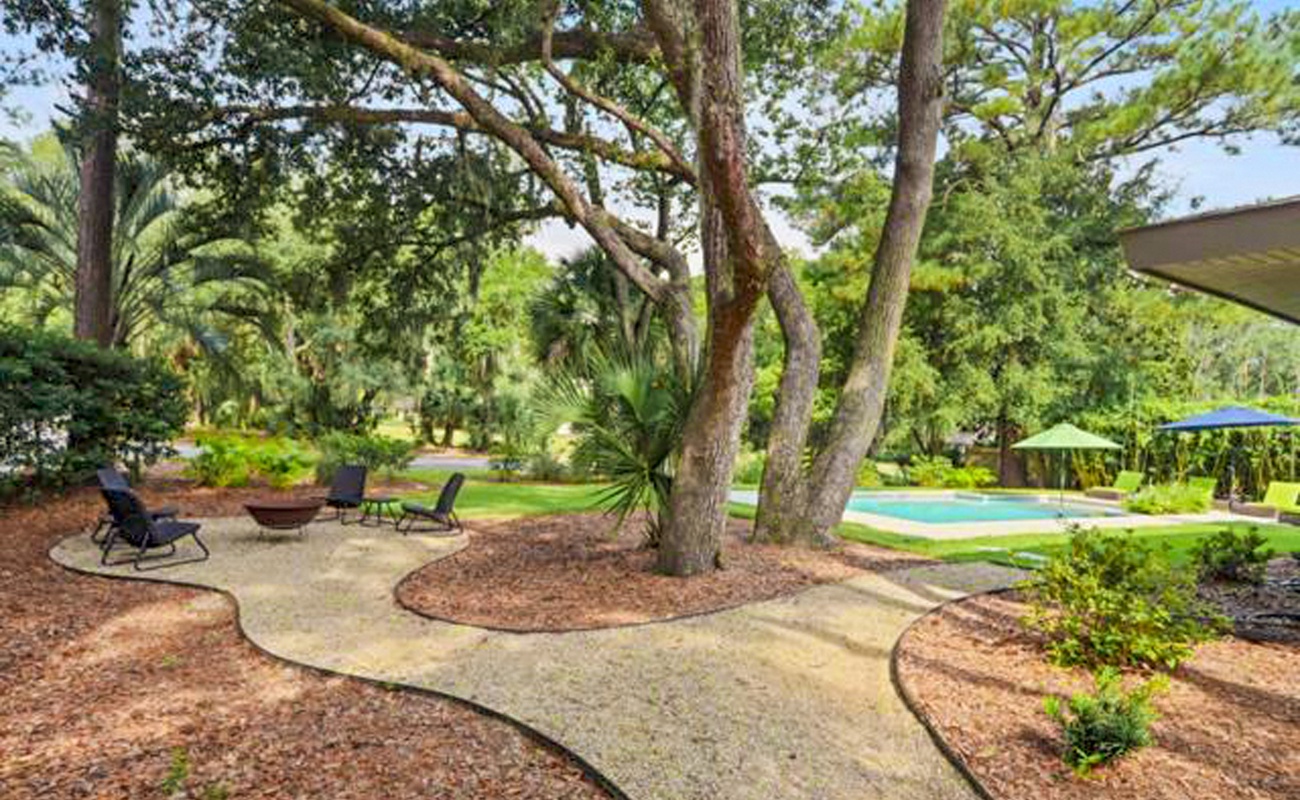 Backyard Oasis with Private Pool!