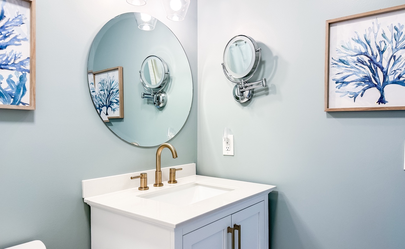 Primary Suite Bathroom