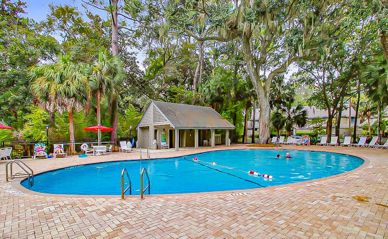 The Greens' Community Pool