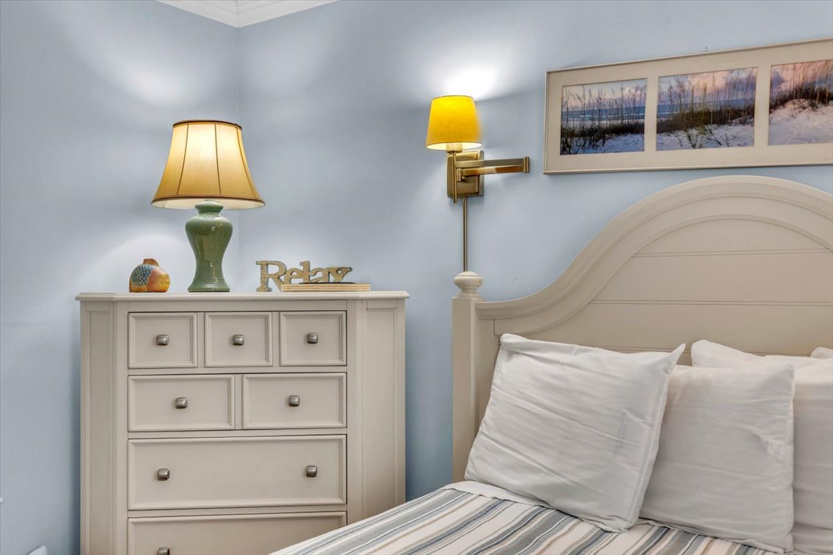 Primary Bedroom with Queen Bed