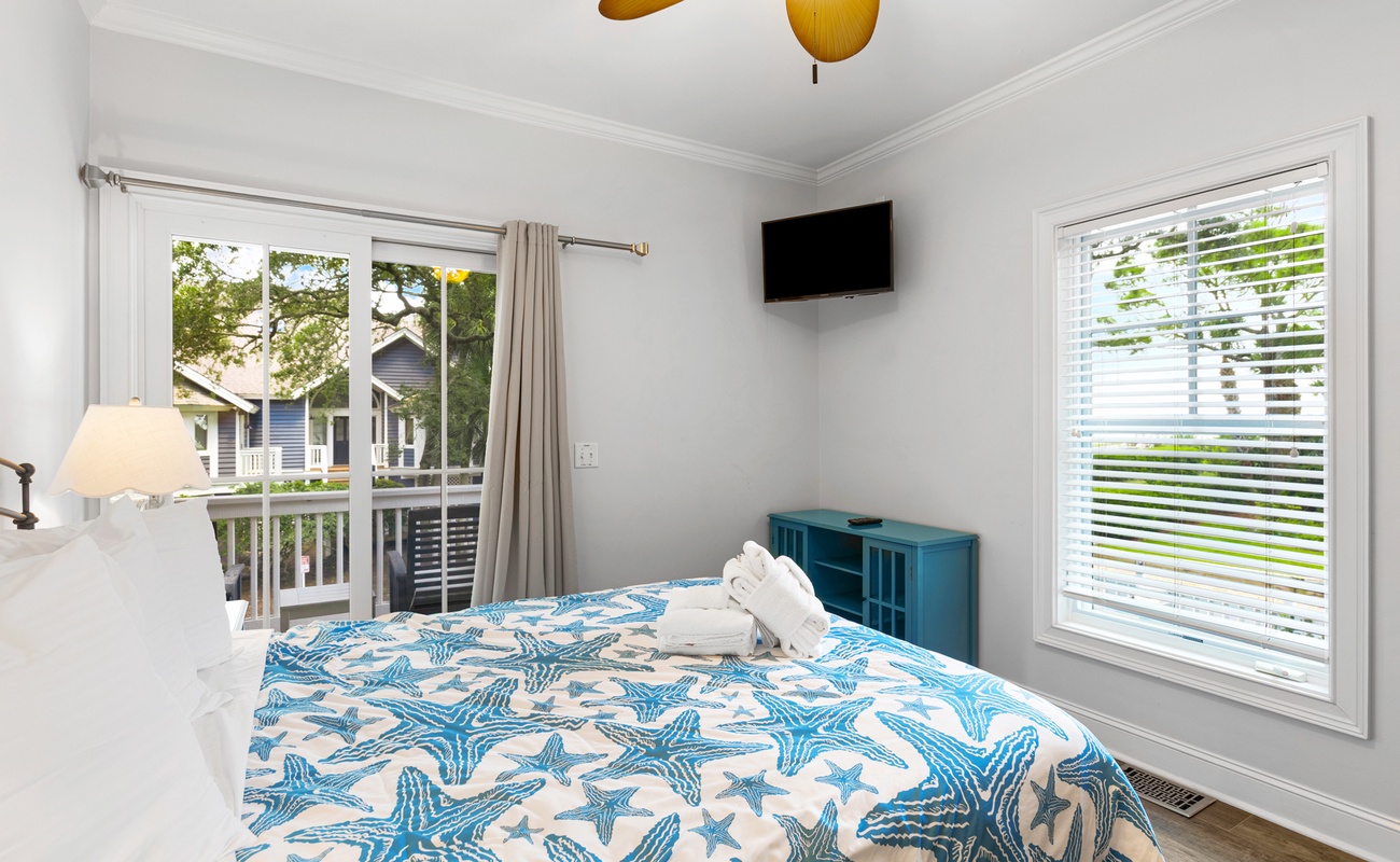 3rd Level King Suite with Balcony