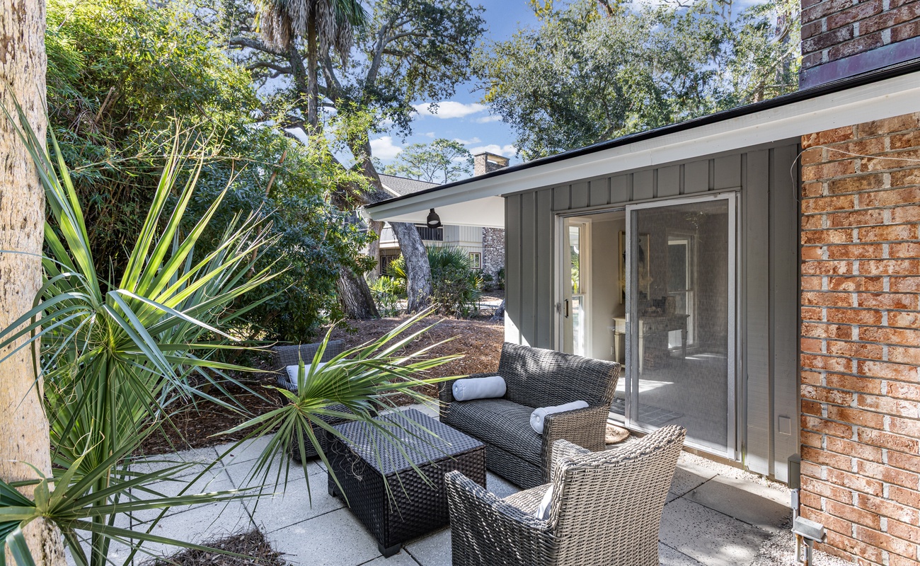 Outdoor Seating Area