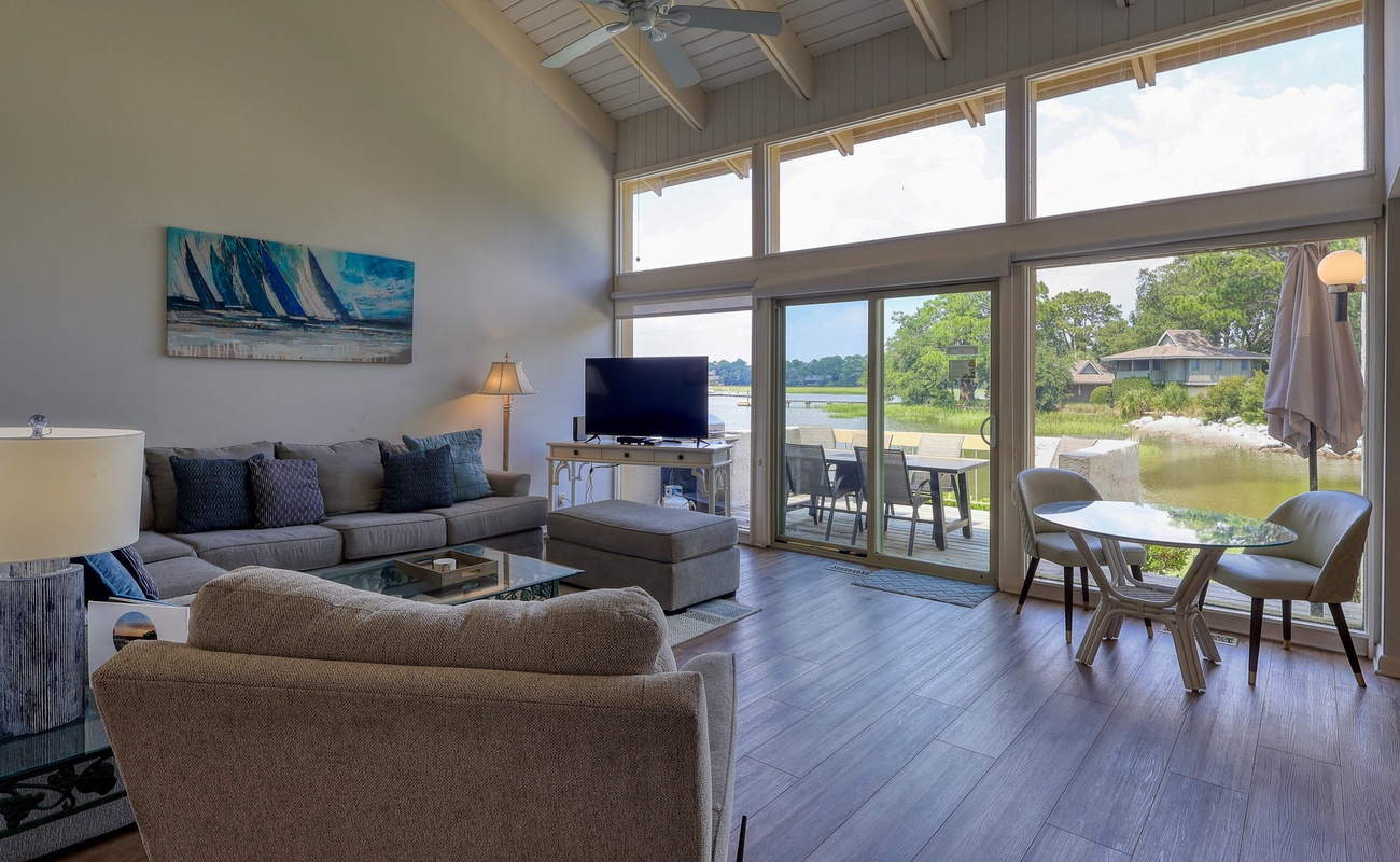 Living Area with Deck and Access to Private Dock