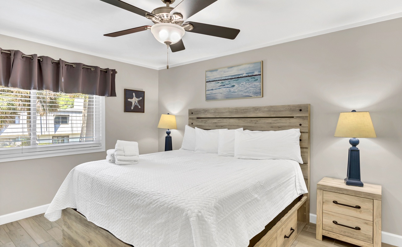 Primary Suite with King Bed and En-Suite Bathroom