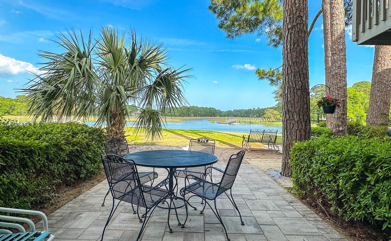 1622 Port Villas Photo