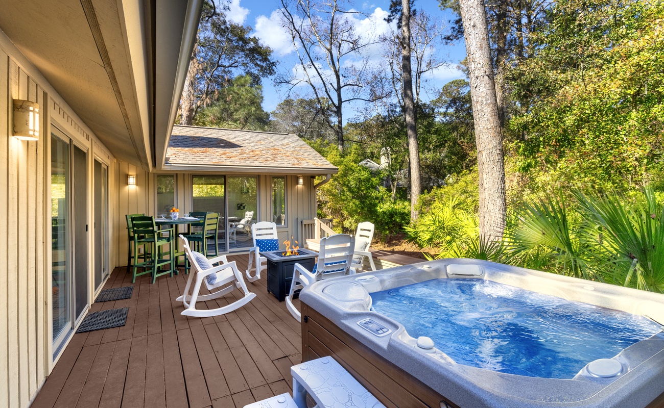 Private Deck with Hot Tub
