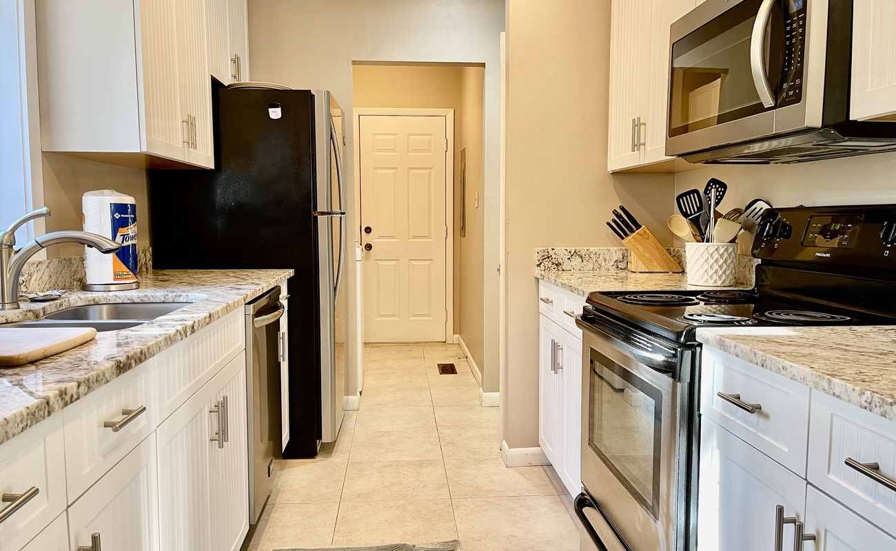 Kitchen to Laundry Room
