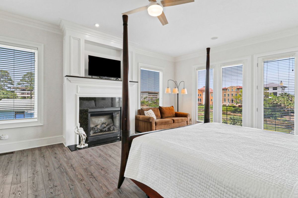 Bedroom with Peek-A-Boo Ocean Views and Private Balcony