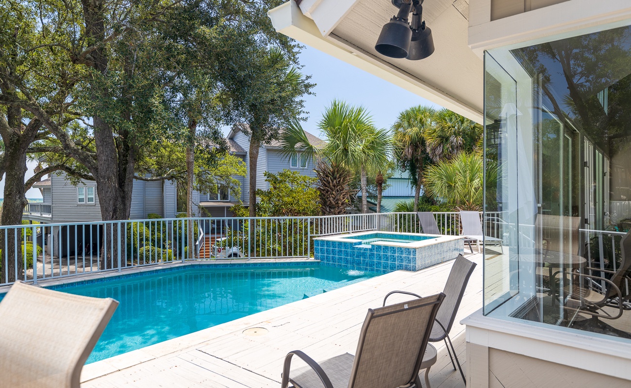 Pool Deck with Propane Grill and Spa