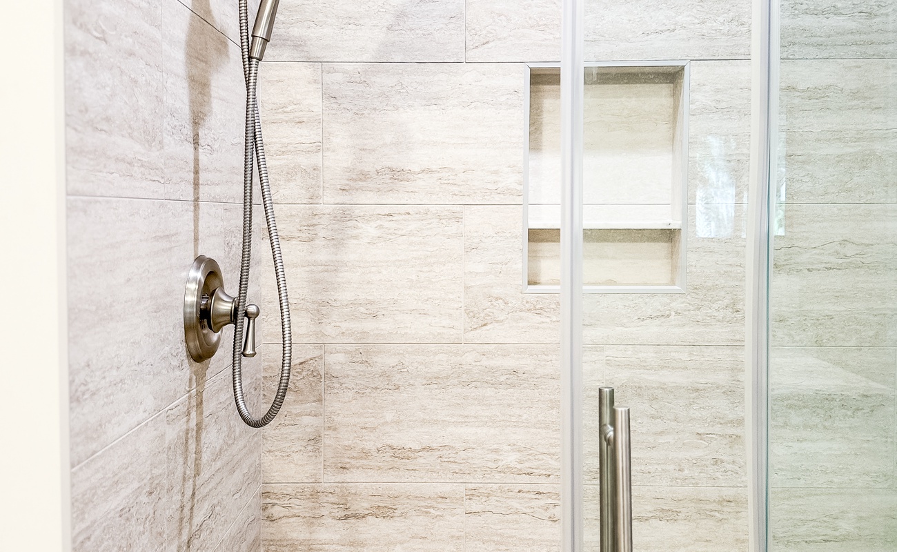 Primary Suite Bathroom