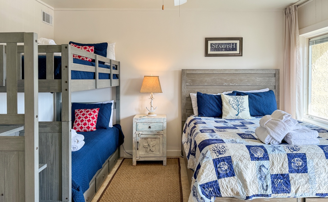 Downstairs Guest Room with Twin Bunk and Full Bed
