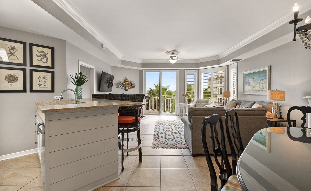 Entry from Hall to Dining~ Kitchen and Living Areas