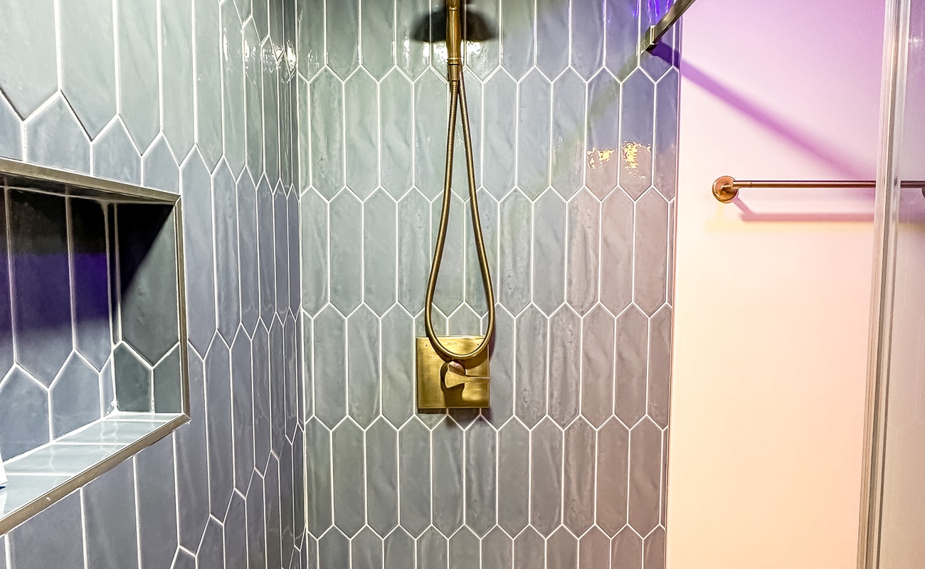 Primary Suite Bathroom