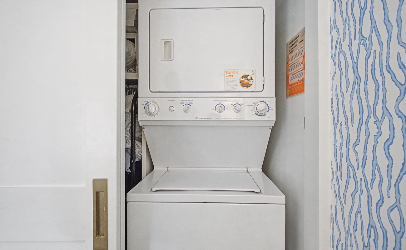 Your in-unit washer and dryer makes packing light a breeze, giving you fresh clothes throughout your stay.