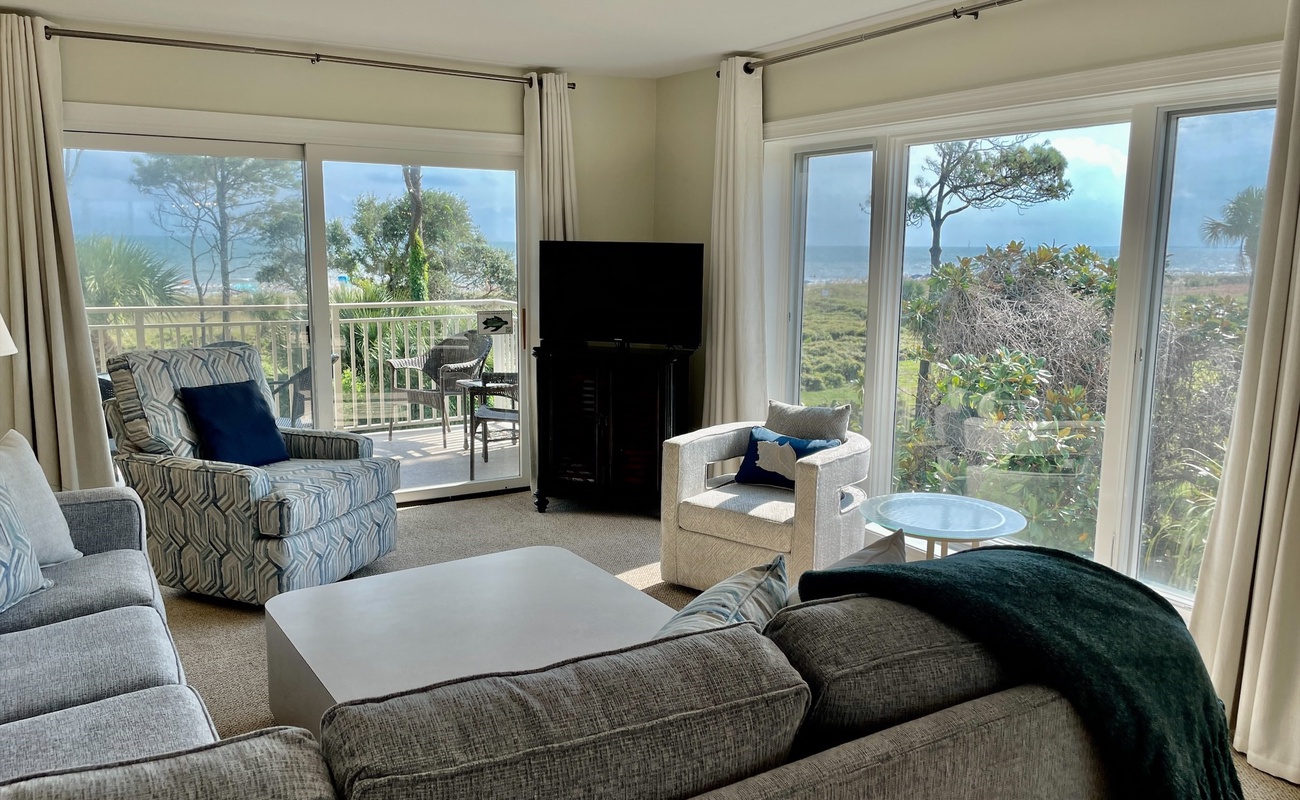 Living Area with Amazing Ocean Views!