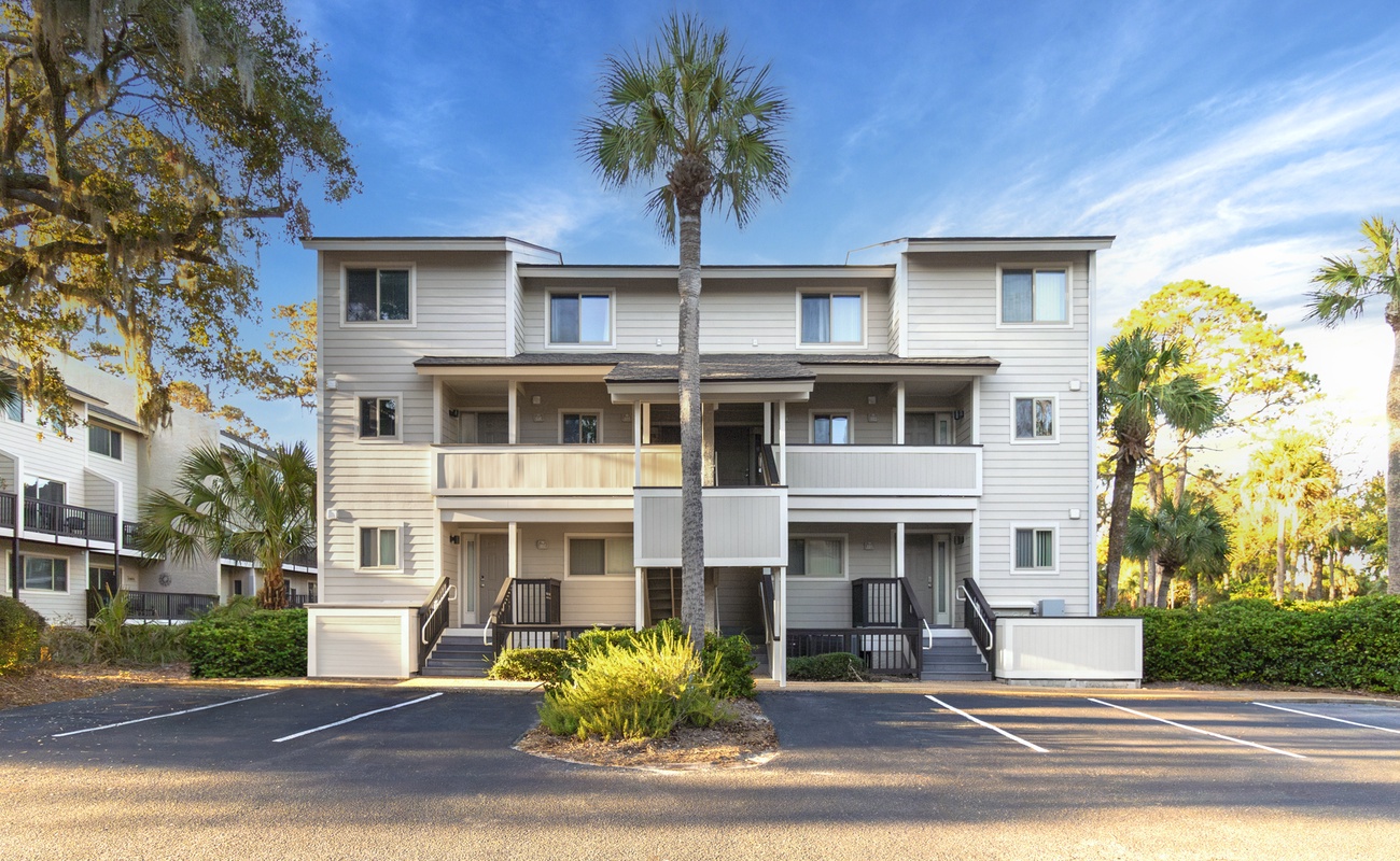 Exterior of Tanglewood Villas