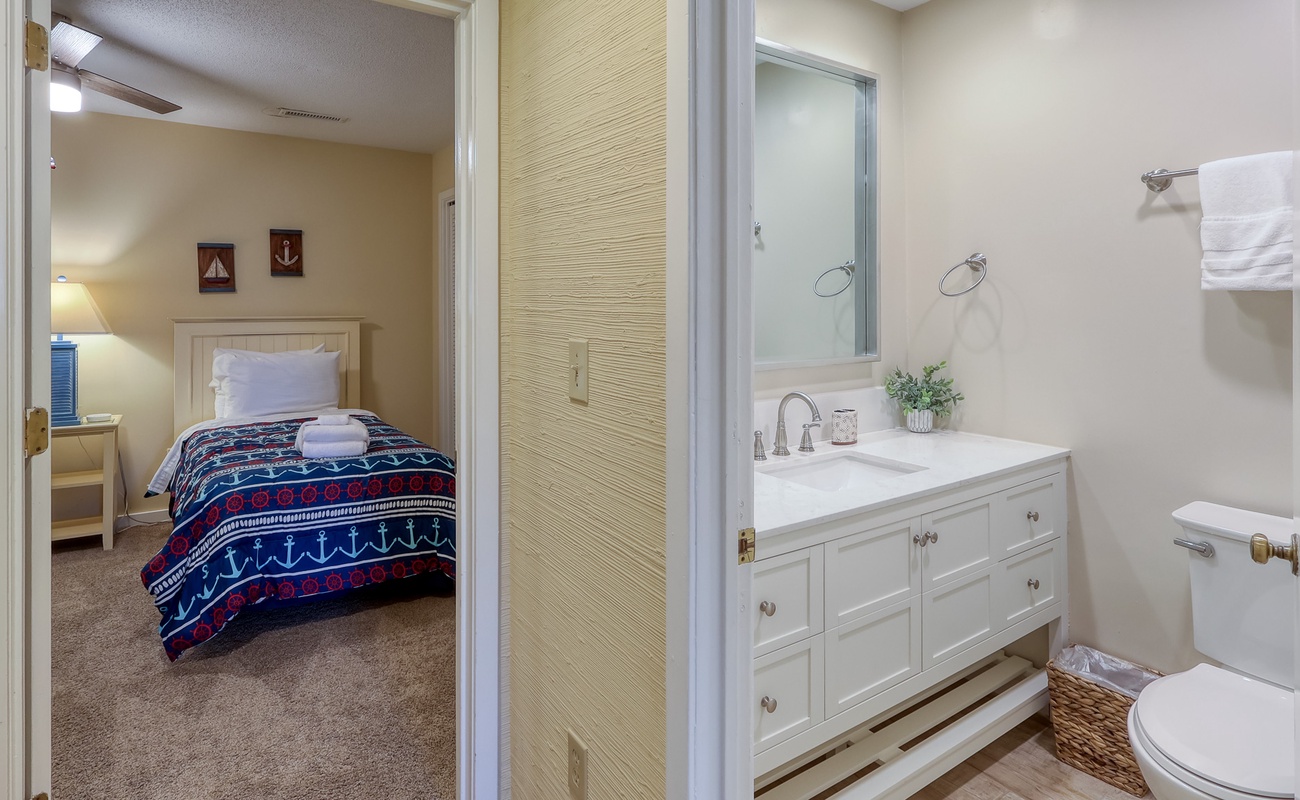 Upstairs Double Twin Bedroom and Hall Bathroom