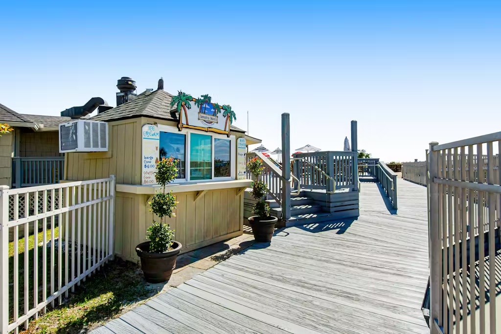 On-Site Restaurant and Bar Entrance