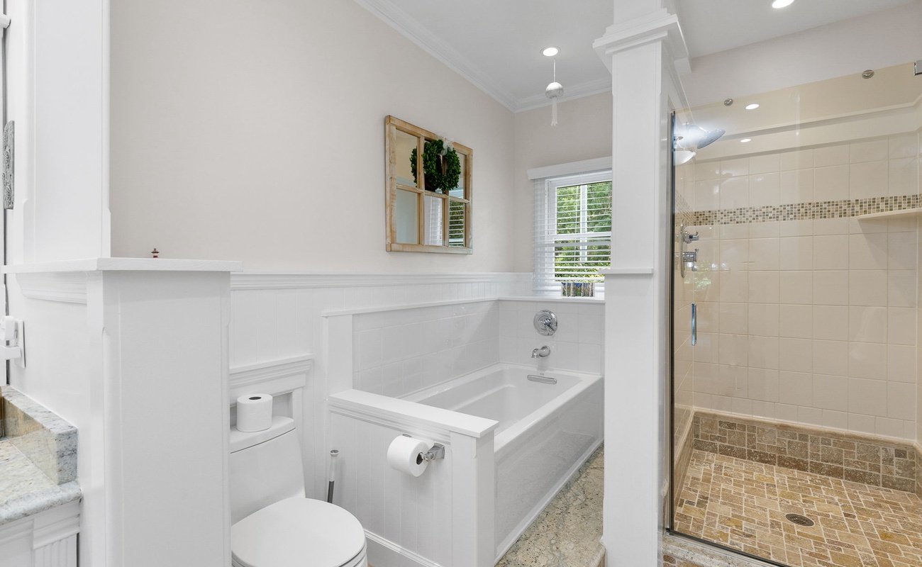 Primary Suite Bathroom