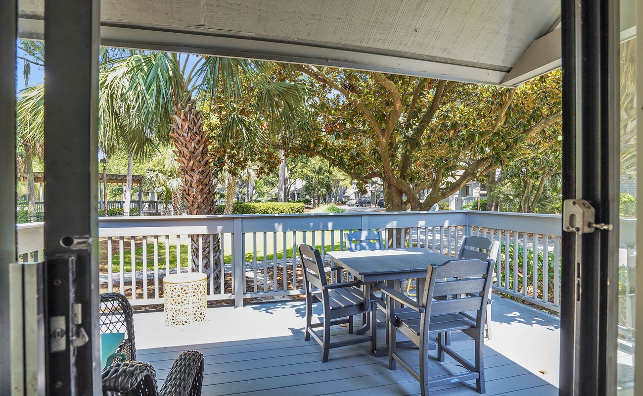 Private Patio with Grill and Pool Views!