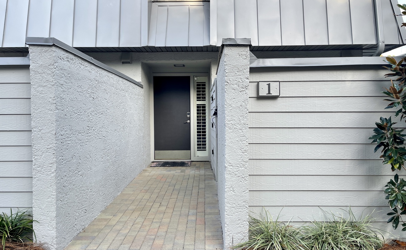 Parking Directly in Front of 1 Ocean Club